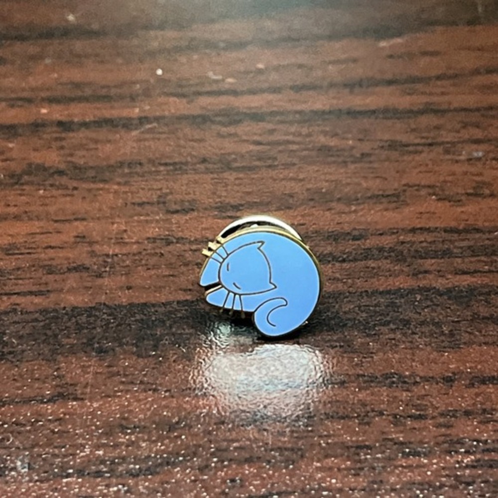 Cartoon Cat Sleeping Cute Lapel Hat Pin